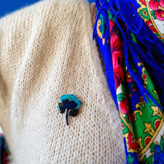 🌷 Pins Fleur Poétique – Élégante création artisanale