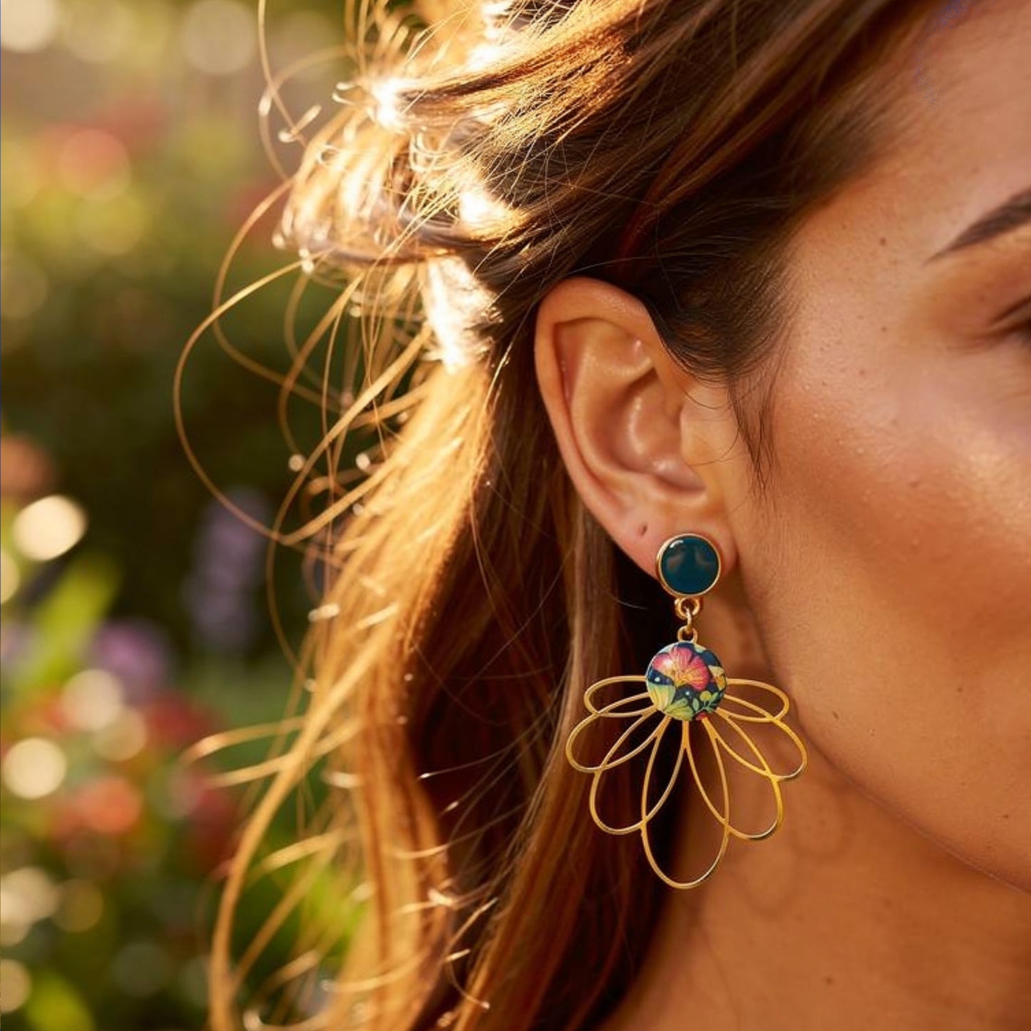 Boucles d’oreilles marguerite avec motif aquarelle