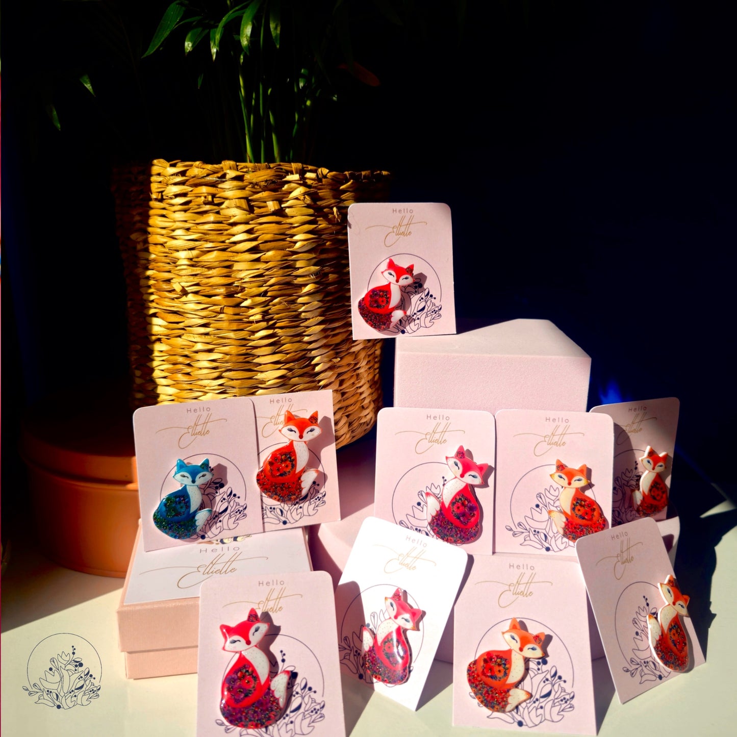 Pins Petit Renard Fleuri 🦊 – Création artisanale